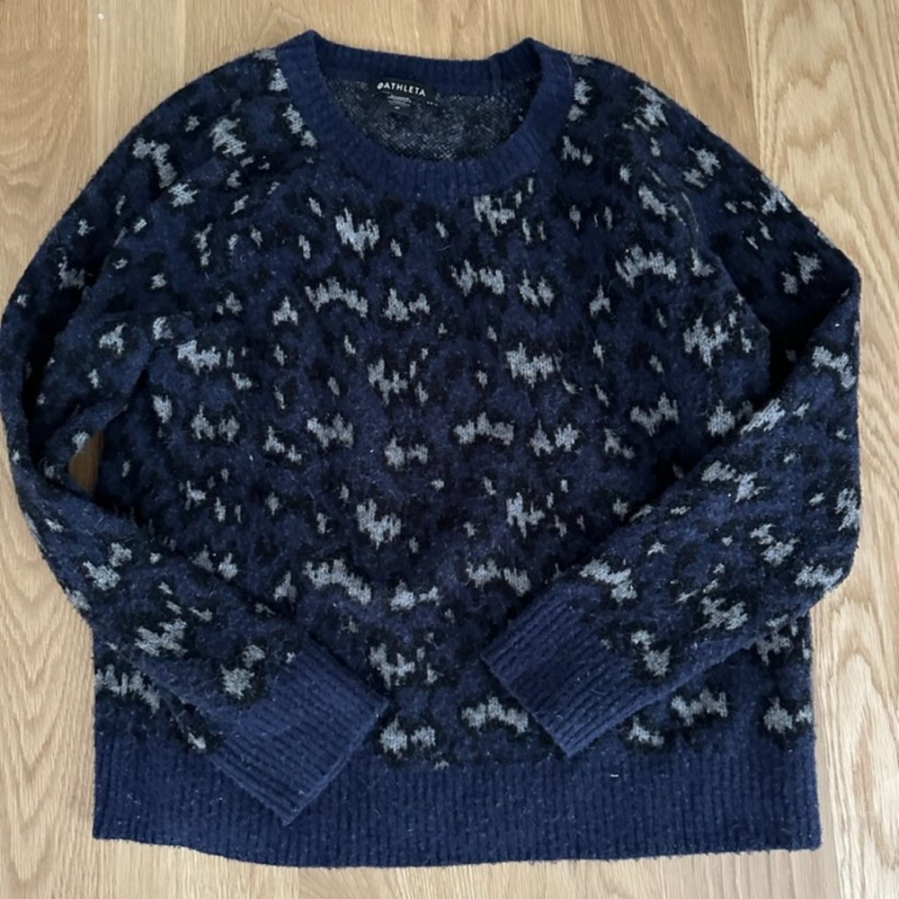 Athleta Animal Print Sweater M
